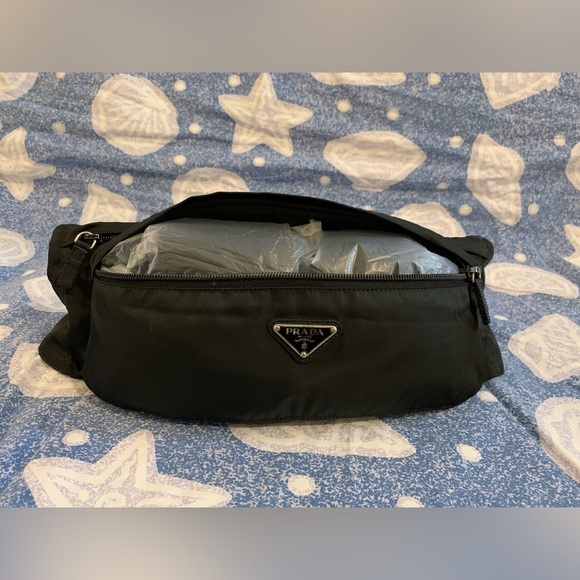 ❤️SOLD❤️Authentic Prada Waist Bag (Only available until Nov 13) - Picture 2 of 16